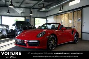 Bild 1/33 von Porsche 911 Turbo S (2017)