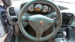Bild 8/22 von Porsche 911 Turbo (2003)