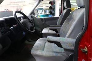 Bild 25/47 von Volkswagen T4 California 2.5 (1995)