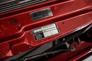 Image 24/35 of Mercedes-Benz 300 SL (1989)