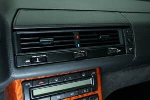 Image 20/49 of Mercedes-Benz SL 500 (2001)