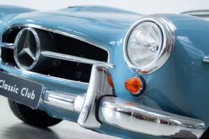 Image 28/40 of Mercedes-Benz 190 SL (1962)