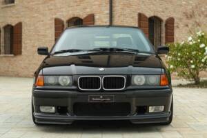 Image 3/50 of BMW 318 (1994)