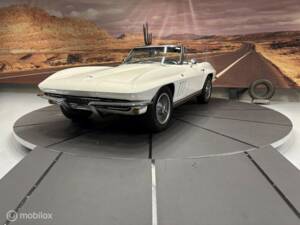 Image 1/50 de Chevrolet Corvette Sting Ray Convertible (1965)