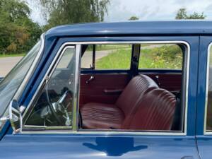 Image 55/75 of Alfa Romeo Giulia 1300 TI (1966)