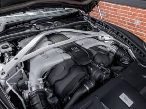 Bild 6/79 von Aston Martin DB 9 GT Volante (2017)