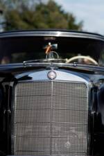 Immagine 33/35 di Mercedes-Benz 220 SE (1960)