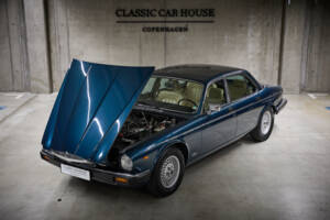 Imagen 91/99 de Daimler Double Six (1993)