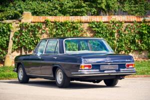 Image 4/38 of Mercedes-Benz 300 SEL 6.3 (1970)