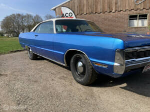 Image 32/44 de Plymouth Sport Fury (1970)