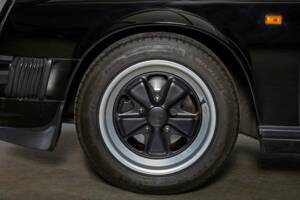 Bild 29/32 von Porsche 911 Carrera 3.2 (1986)