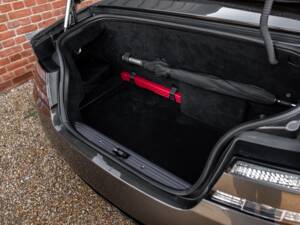 Bild 8/79 von Aston Martin DB 9 GT Volante (2017)