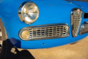 Image 11/24 of Alfa Romeo Giulietta Sprint (1960)