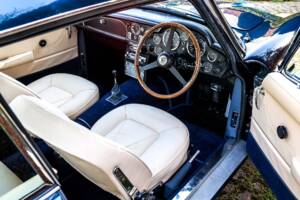 Bild 12/30 von Aston Martin DB 6 Vantage (1966)