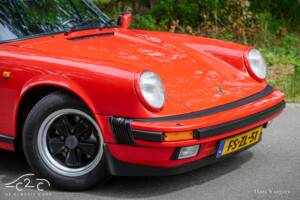Image 21/63 of Porsche 911 Carrera 3.2 (1986)