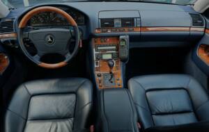 Image 35/70 de Mercedes-Benz CL 500 (1997)