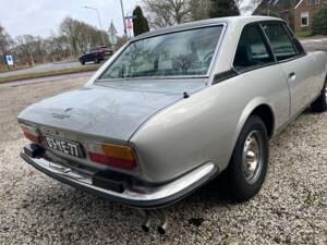 Bild 10/60 von Peugeot 504 V6 Coupe (1975)