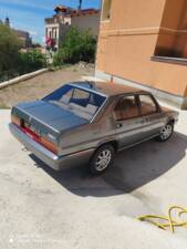 Image 23/31 of Alfa Romeo 90 2.0 (1984)