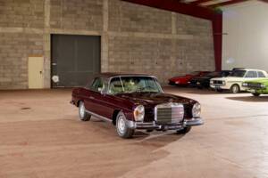 Bild 2/47 von Mercedes-Benz 280 SE (1970)