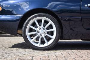Bild 39/50 von Aston Martin DB 7 Vantage Volante (2001)