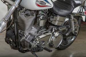 Image 29/31 of Harley-Davidson DUMMY (2005)