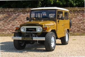 Image 7/50 de Toyota Land Cruiser BJ 40 (1979)
