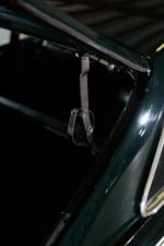 Bild 33/38 von MG MGB GT (1975)