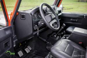 Image 4/41 of Land Rover Defender (2016)