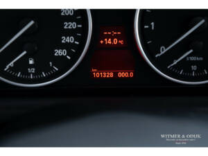 Image 24/34 of BMW X5 xDrive48i (2006)