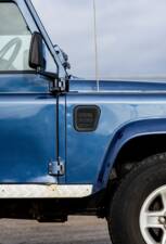 Image 20/41 of Land Rover Defender 90 (2004)