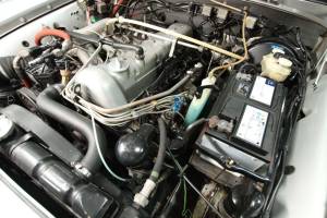 Image 27/30 of Mercedes-Benz 280 SE (1970)