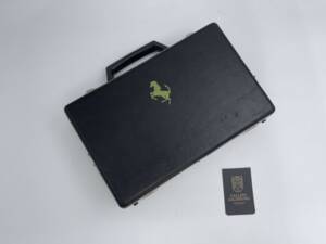 Image 16/50 of Ferrari 365 GTB/4 Daytona (1973)