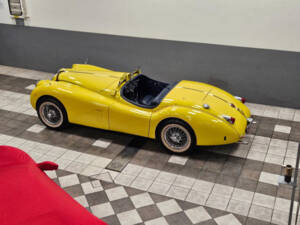 Imagen 8/14 de Jaguar XK 140 OTS (1956)