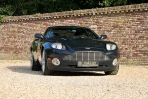 Image 37/50 of Aston Martin V12 Vanquish (2003)