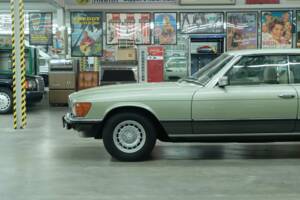 Image 5/50 de Mercedes-Benz 450 SLC 5,0 (1978)