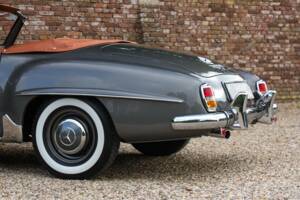 Image 43/50 of Mercedes-Benz 190 SL (1960)