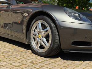 Afbeelding 37/74 van Ferrari 612 Scaglietti (2006)