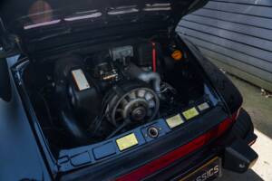 Afbeelding 5/62 van Porsche 911 Carrera 3.2 "#250.000 911" (1987)