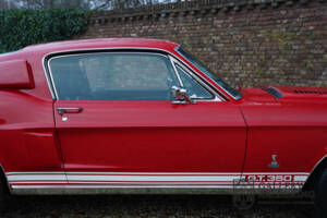 Immagine 37/50 di Ford Shelby GT 350 (1968)