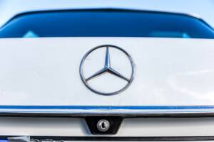 Image 31/175 of Mercedes-Benz 420 SE (1986)