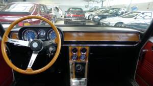 Image 11/34 of Alfa Romeo Giulia Nuova Super 1600 (1974)