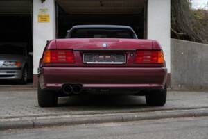 Image 3/95 of Mercedes-Benz 300 SL (1993)