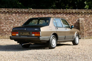 Immagine 18/50 di Alfa Romeo Alfetta 2.0 (1984)