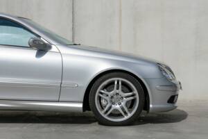 Bild 8/35 von Mercedes-Benz CLK 55 AMG (2003)