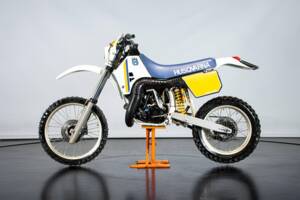 Image 1/50 of Husqvarna DUMMY (1987)