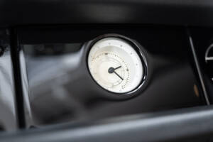Image 16/36 of Rolls-Royce Phantom DHC (2008)