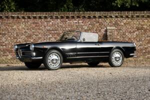 Bild 22/50 von Alfa Romeo 2000 Spider (1961)