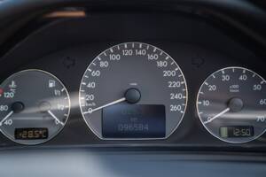 Bild 39/61 von Mercedes-Benz CLK 320 (2002)
