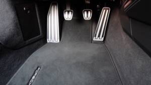 Bild 26/55 von Porsche 911 GT3 Touring (2023)