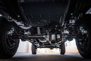 Bild 23/32 von Land Rover Defender 110 300Tdi (1997)